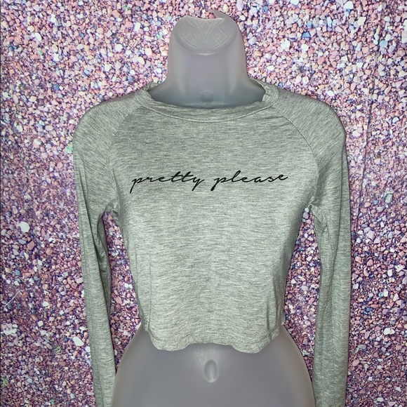 Gray Forever21 Graphic Cropped Shirt! - Picture 1 of 4